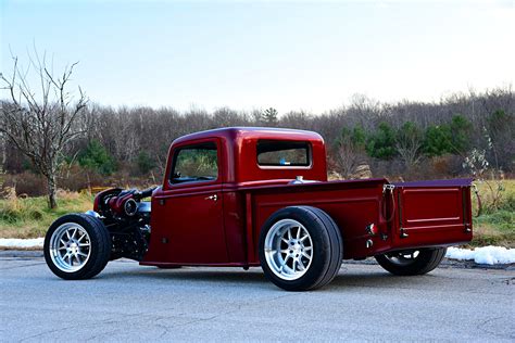 I recently acquired a 47 dodge truck the body is in good shape, I feel like it's a great patina truck. . Hot rod trucks